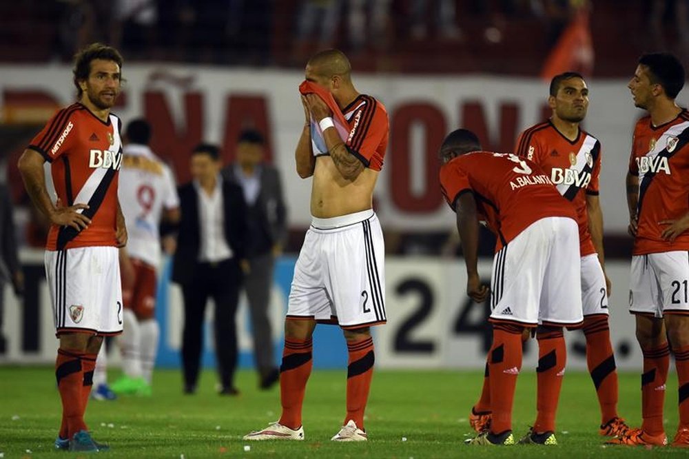 La incertidumbre reina en el fútbol argentino. EFE