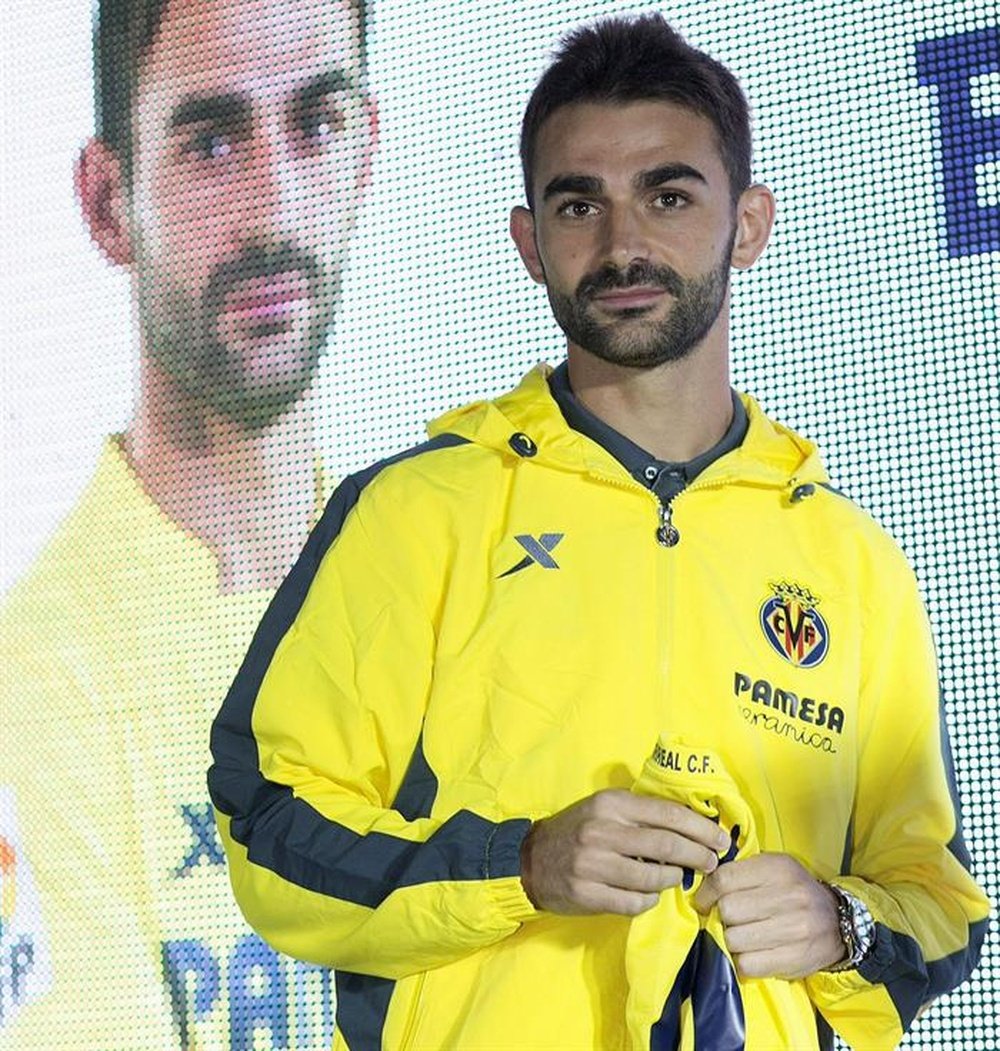 El delantero del Villarreal Adrián López. EFE/Archivo