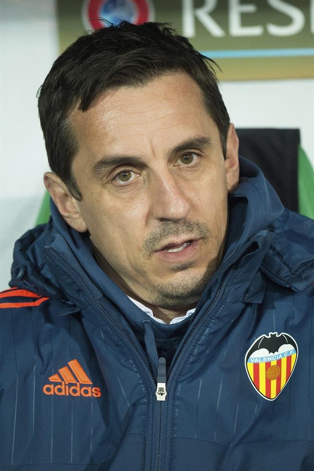 Gary Neville faces pressure from the Spanish media. EFE