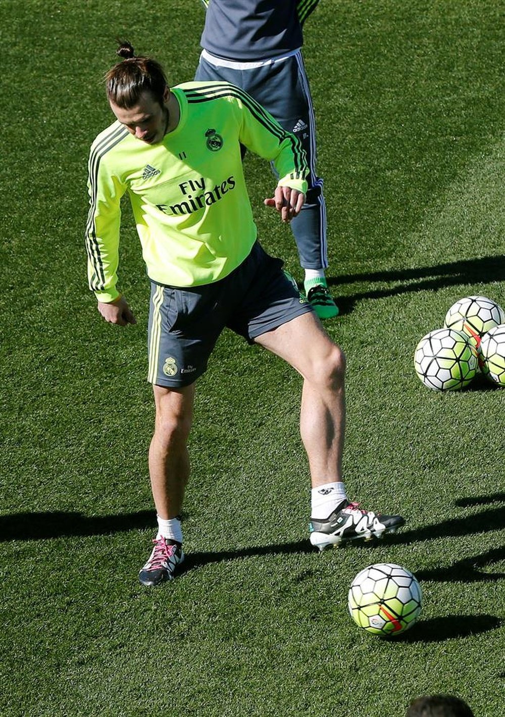 El centrocampista galés del Real Madrid Gareth Bale durante el entrenamiento realizado en la Ciudad Deportiva de Valdebebas, el pasado 1 de marzo de 2016. EFE