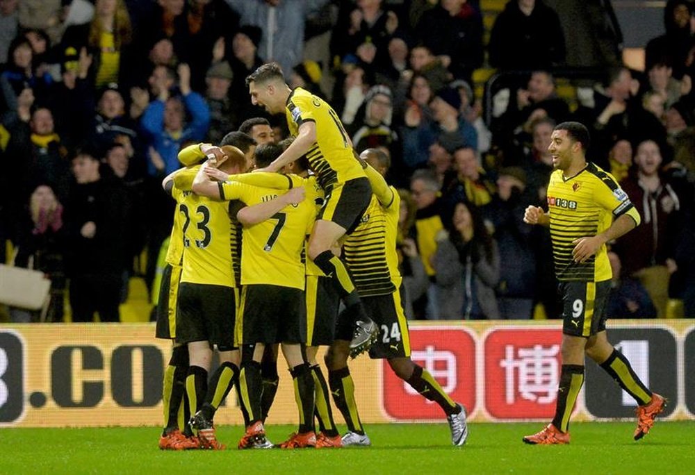 Los jugadores del Watford celebran un gol. EFE/EPA/Archivo