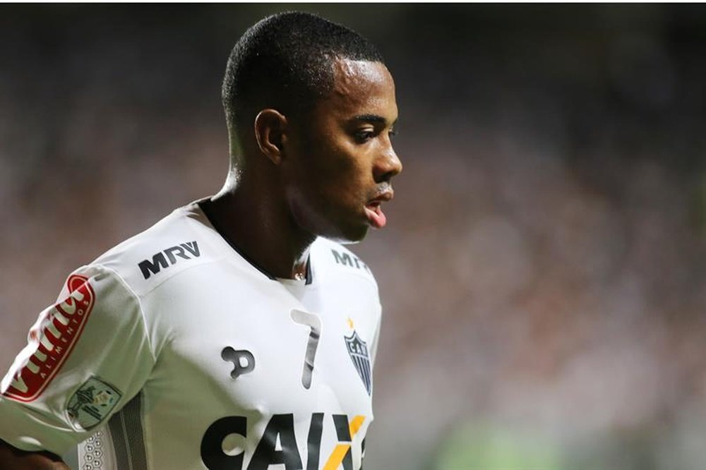 Robinho todavía no tiene renovación sobre la mesa. EFE