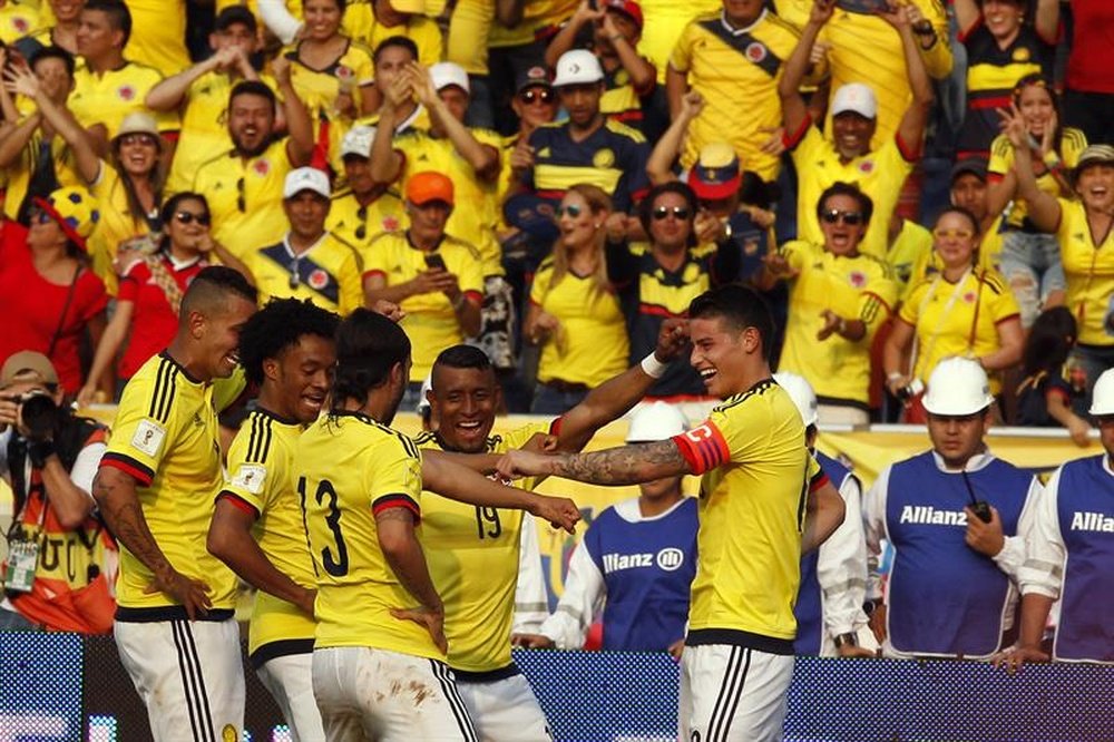 Algunos aficionados de Colombia no pudieron ver el partido en Barranquilla. EFE/Archivo
