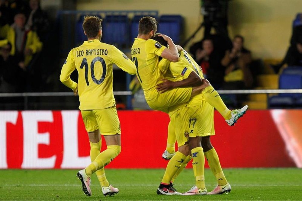El gol de Adrián puso de cara la clasificación para el Villarreal. EFE