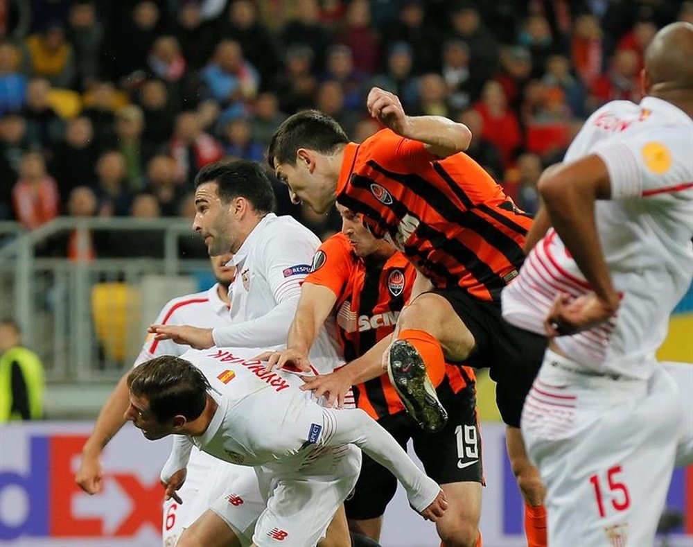 Stepanenko se ha mostrado muy optimista ante el choque contra el Sevilla. AFP