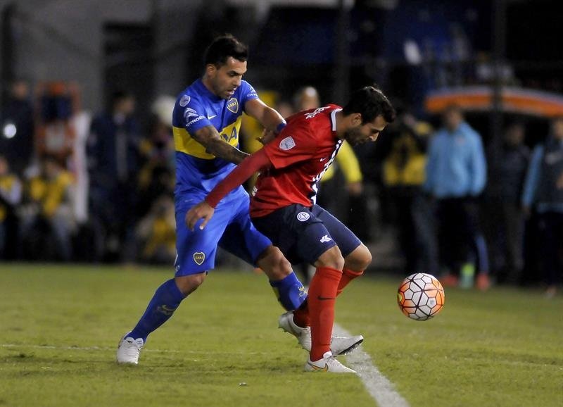 Boca Juniors y Nacional de Montevideo se juegan el pase a las semifinales. EFE