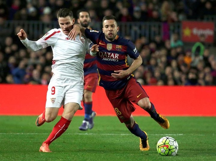 Barcelona dismiss rumours linking them with Gameiro