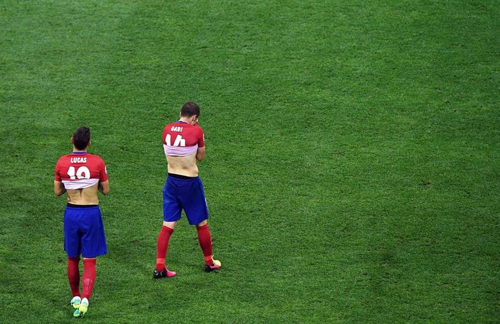 El Atlético acabó con lágrimas la final de Milán. EFE