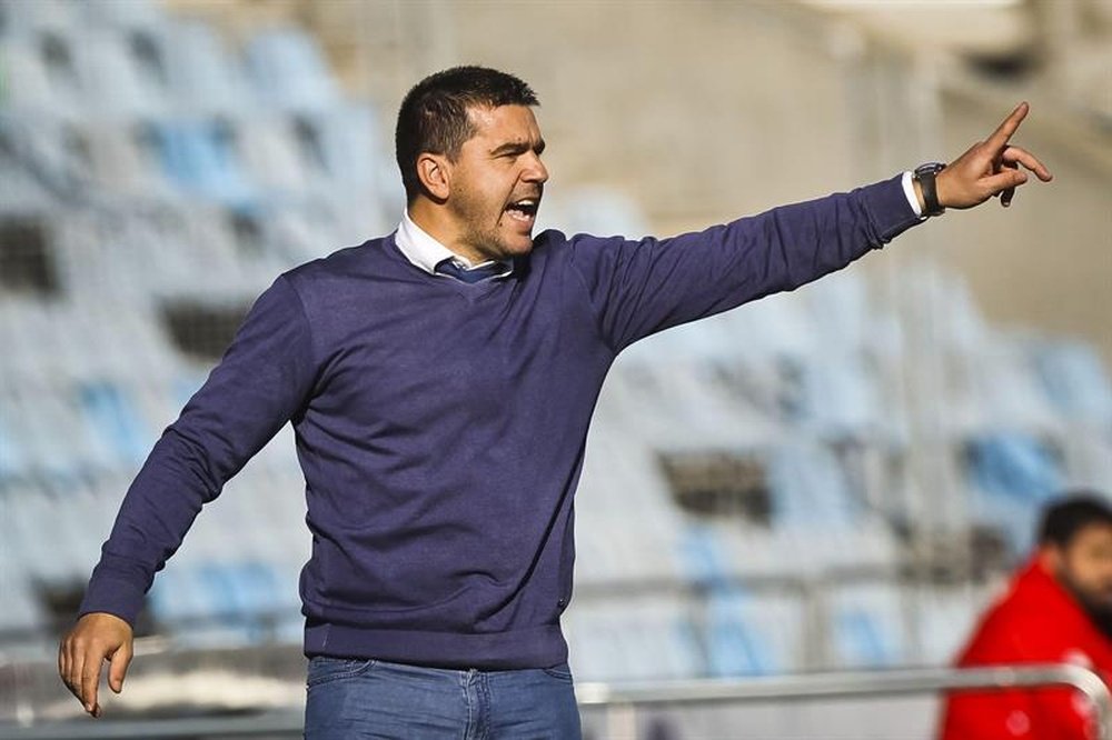 El técnico del Dinamo Bucarest ya se encuentra en España. EFE/Archivo