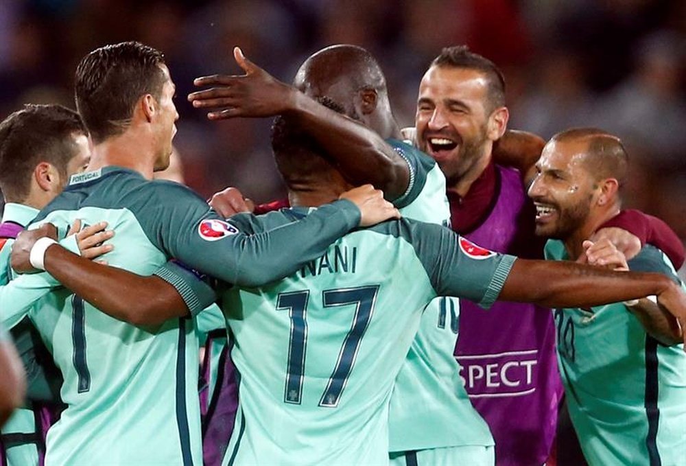Portugal have booked their place in the Euro 2016 quarter-finals. EFE/EPA