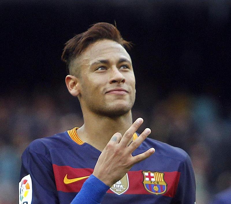 Lionel Messi Luis Suarez Neymar FC Barcelona Football Soccer Jersey Size  Small | eBay