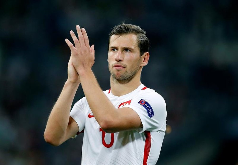 Krychowiak también interesa al Milan. EFE/Archivo