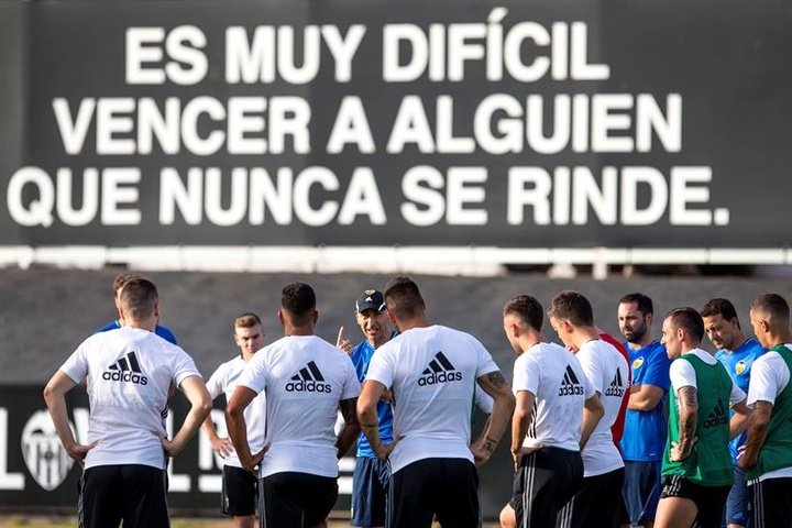 El Valencia refuerza la defensa de su filial con Plotko