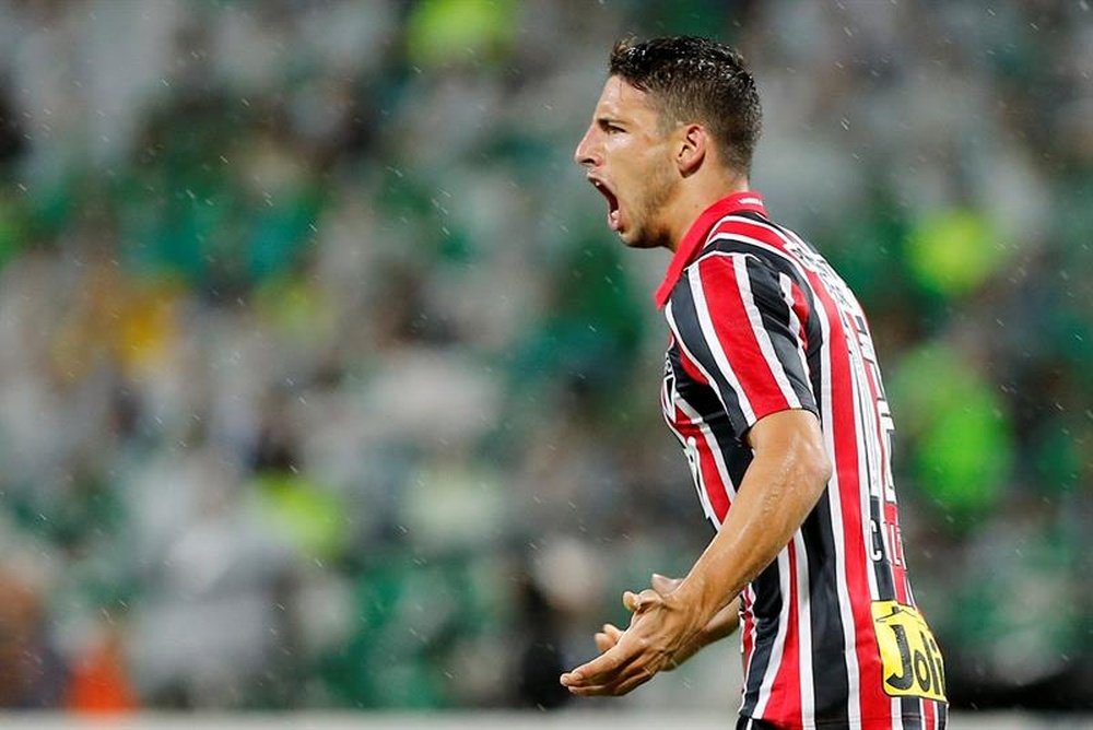 Calleri will join the Premier League. AFP