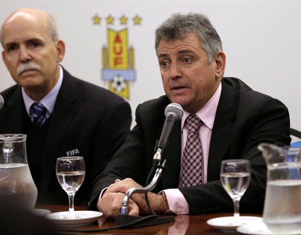 En la imagen, el presidente de la Asociación Uruguaya de Fútbol (AUF), Wilmar Valdez. EFE/Archivo