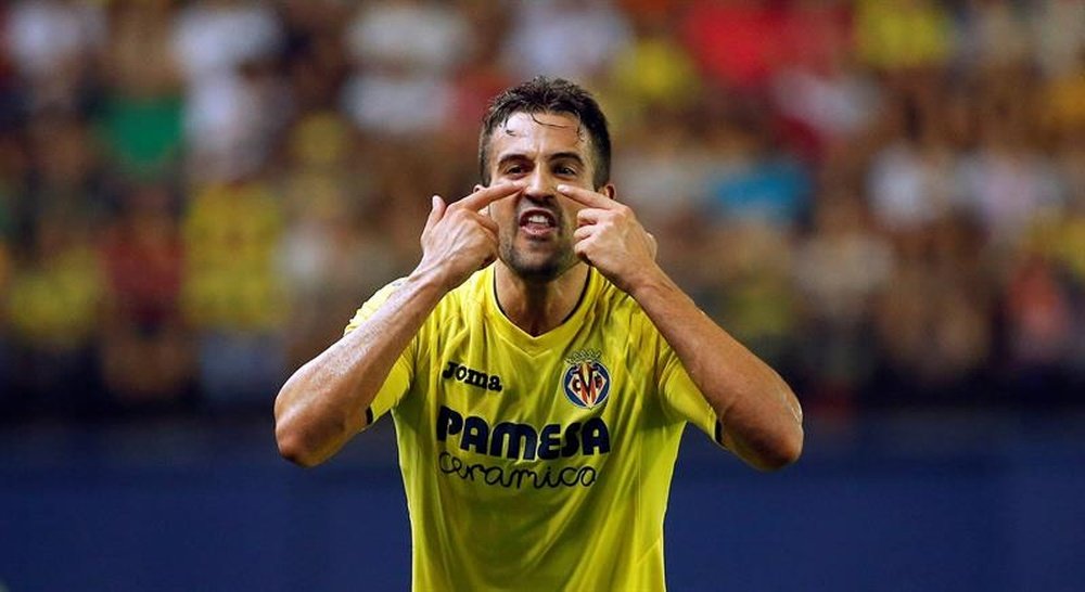 Mario Gaspar entra en la lista de diez jugadores con mayor número de partidos en el Villarreal. EFE