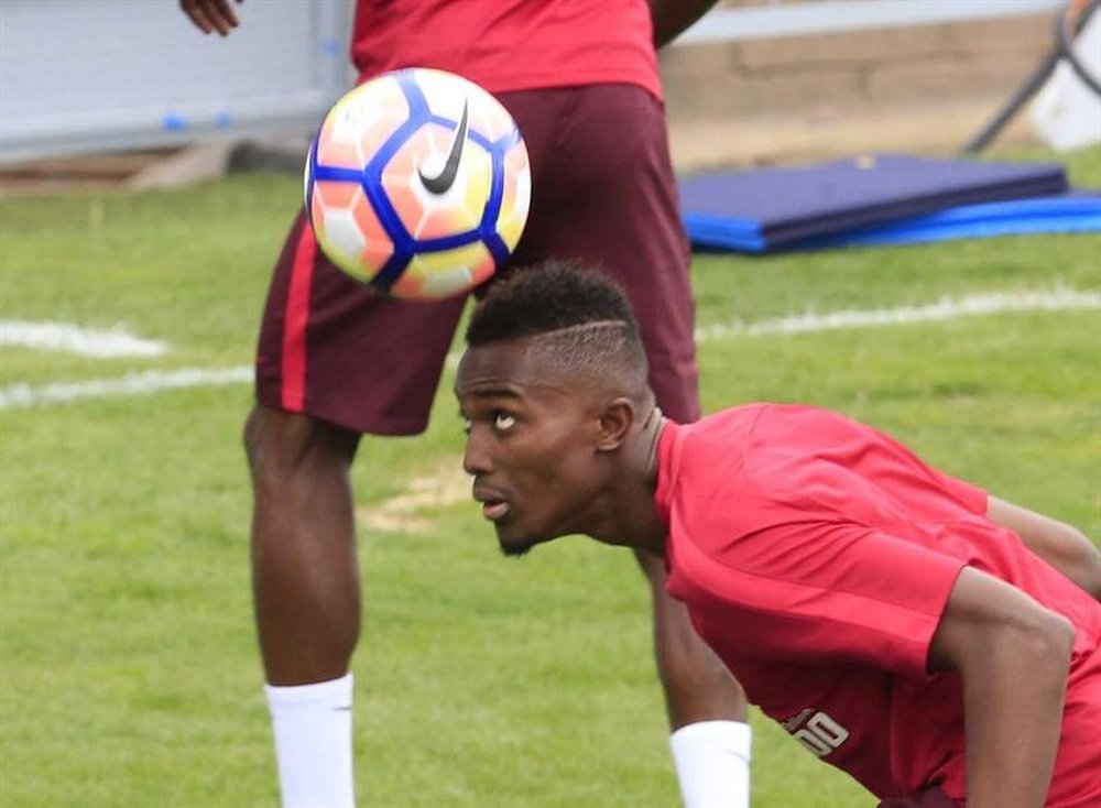 Mensah deja el Atlético de Madrid sin haber debutado. EFE