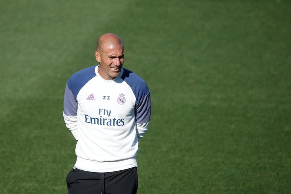 Zidane afronta su primera temporada completa en el Real Madrid. EFE/Archivo