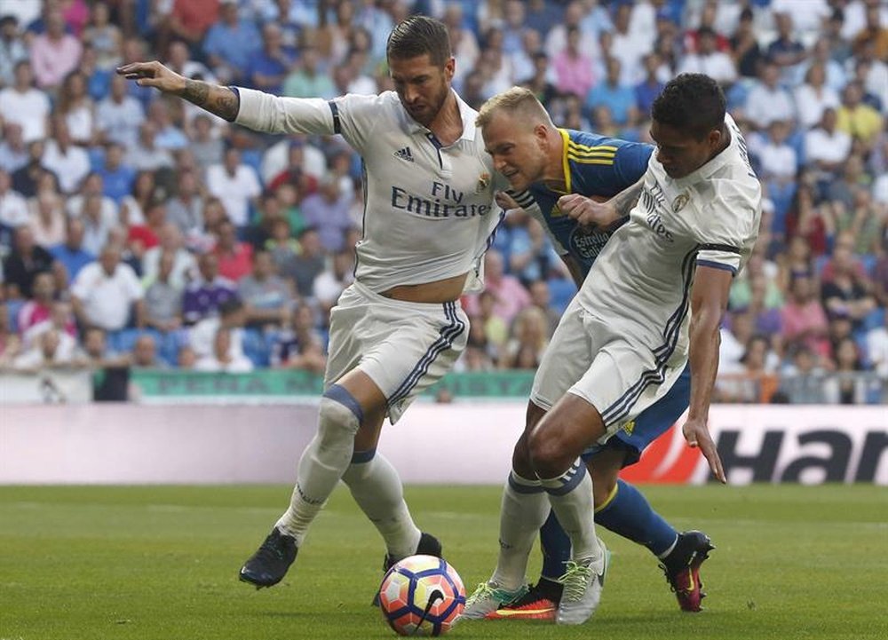 Zidane pourra compter sur ces deux défenseurs la saison prochaine. EFE