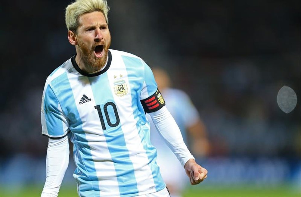 Riquelme: Argentina are average without Messi Riquelme: Argentina are average without Messi