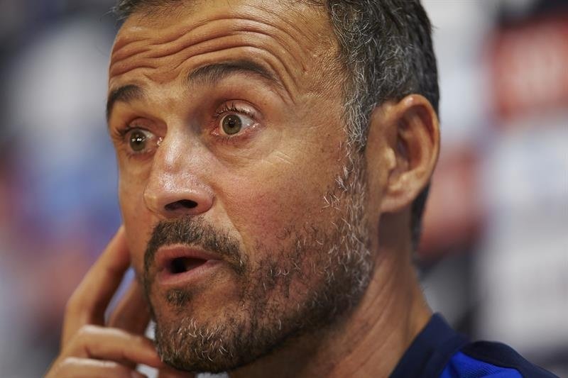 Luis Enrique Martínez, pendant la conférence de presse dans la cité sportive Joan Gamper. EFE