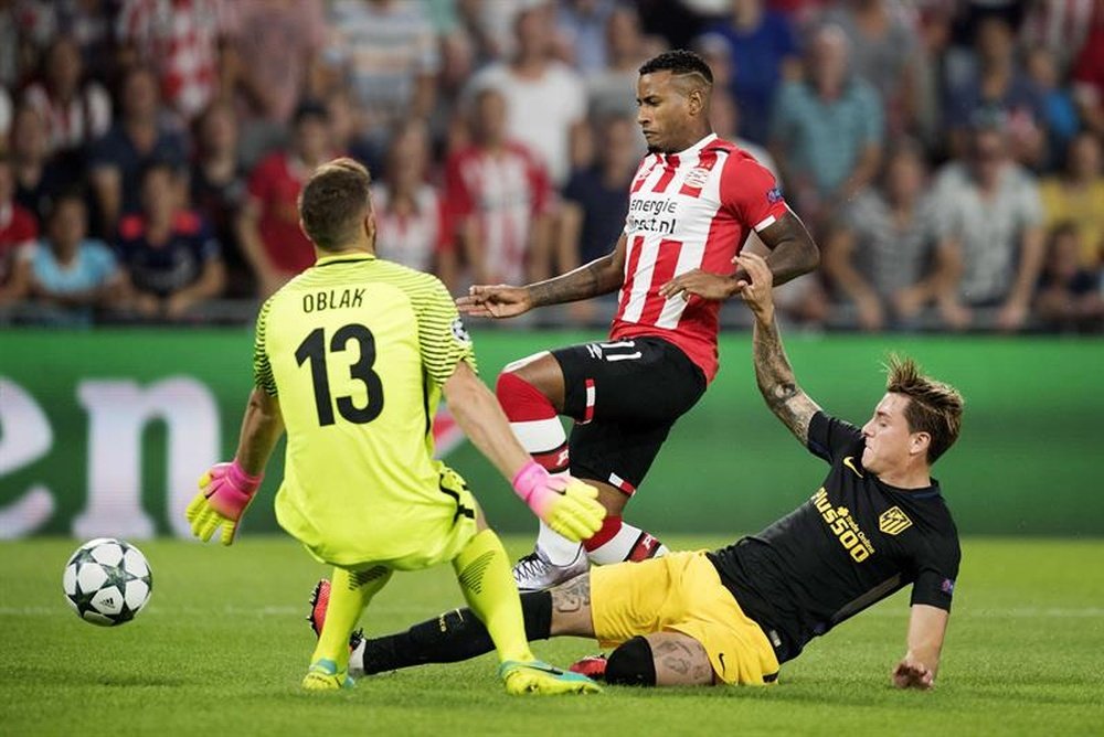 El Southampton ha echado el ojo al joven extremo del PSV. EFE