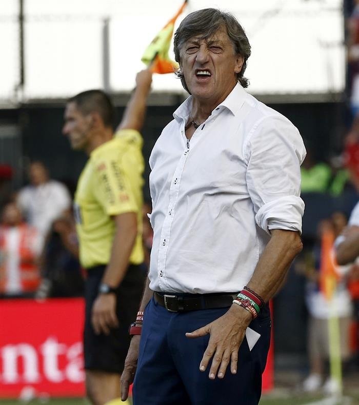 El entrenador de Osasuna se mostró optimista tras el partido ante el Espanyol. EFE