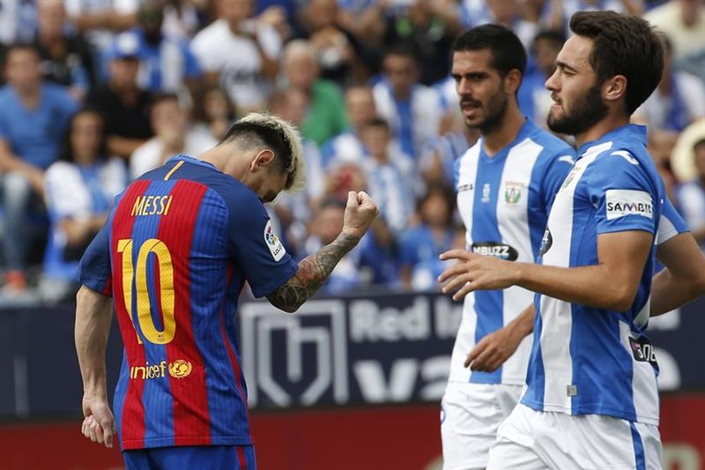 Le joueur argentin, Leo Messi célèbre la victoire du Barça contre Leganes.EFE