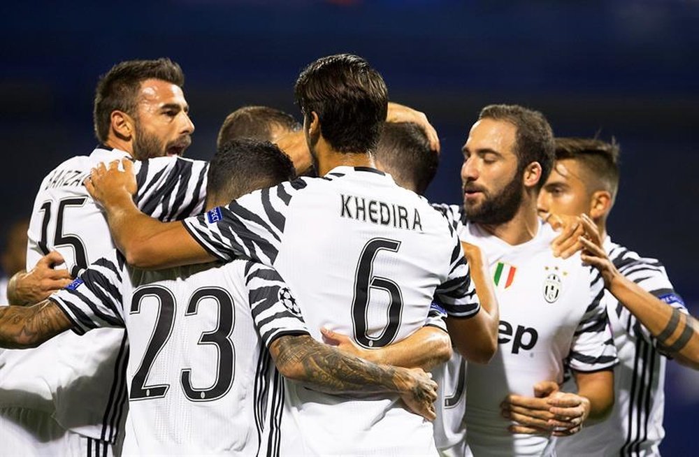 Les joueurs de la Juventus célèbrent leur victoire en Ligue des champions contre le Dynamo Zagreb. EFE