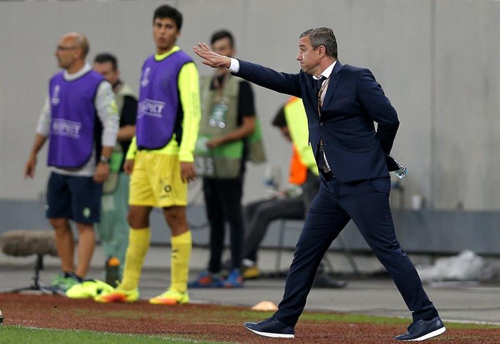 El técnico del Steaua destacó el partido de los suyos. EFE