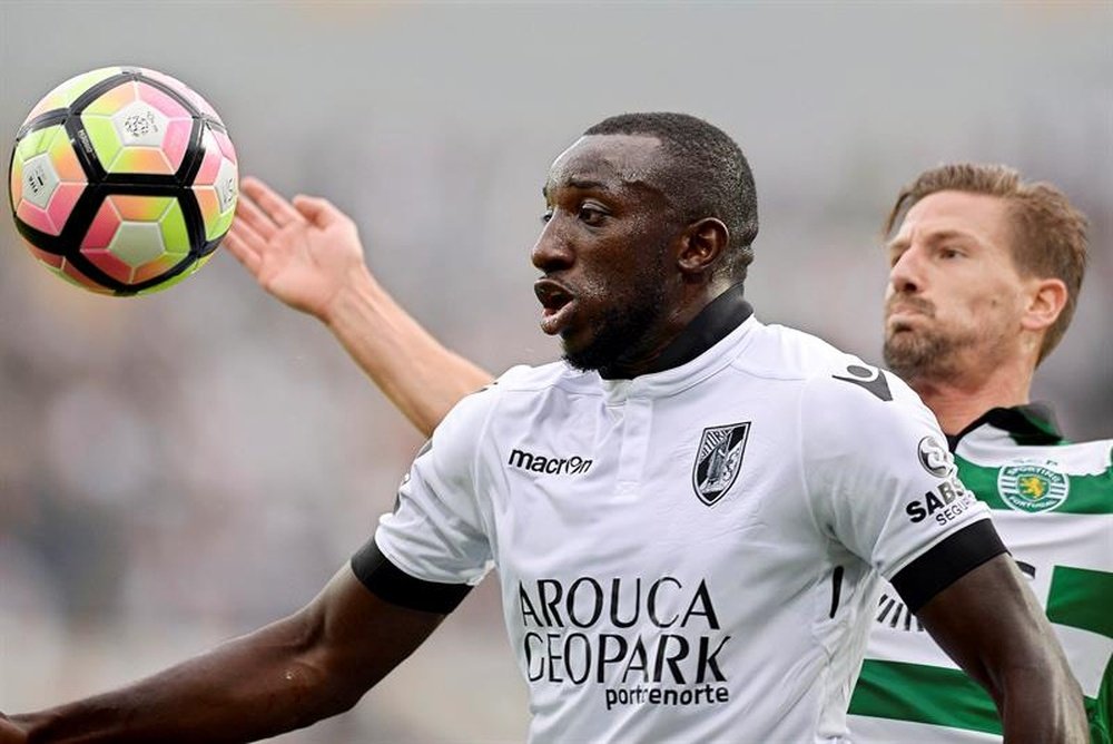 Terceira vitória seguida para o V. Guimarães garante o quarto lugar. EFE/EPA