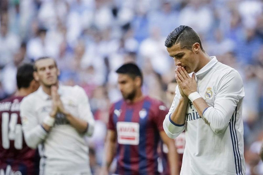 Cristiano Ronaldo podría decidirse por el PSG si deja el Real Madrid. EFE