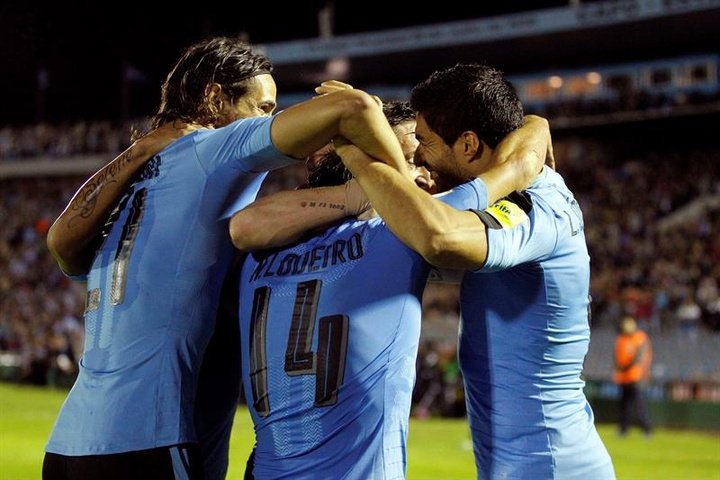 Cavani seals China Cup win for Uruguay