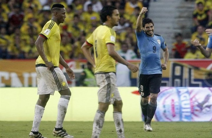 Luis Suárez lamenta el empate de Uruguay