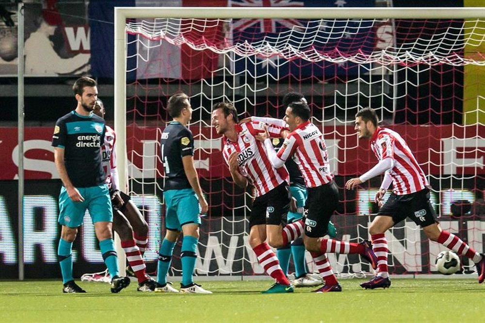 El PSV logró derrotar al Vitesse por 0-2 en la Liga de Holanda. AFP/Archivo