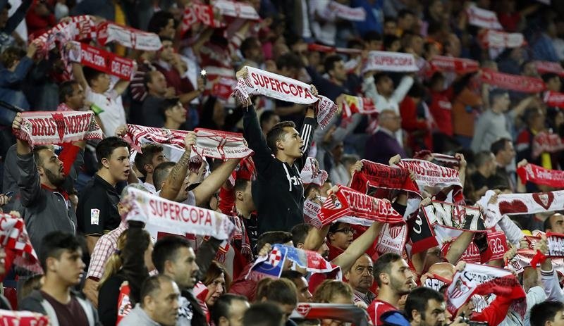 Así reaccionó el Pizjuán tras los incidentes del Sevilla-Juve