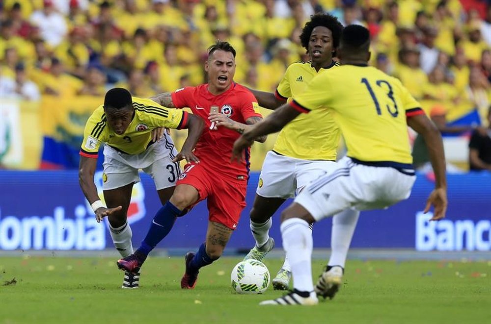 Colombia y Chile se juegan un puesto en semifinales. EFE/Archivo