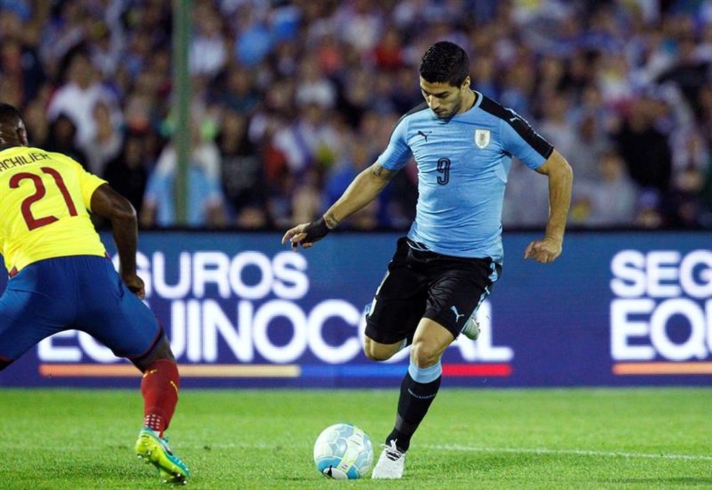 Uruguay venció por la mínima a Ecuador en un partido complicado. EFE