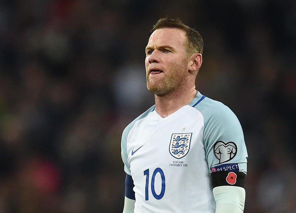 Hurst believes Rooney should not be called back. EFE