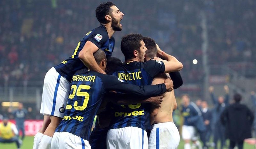 El Inter se quiere deshacer de sus jugadores balcánicos. EFE