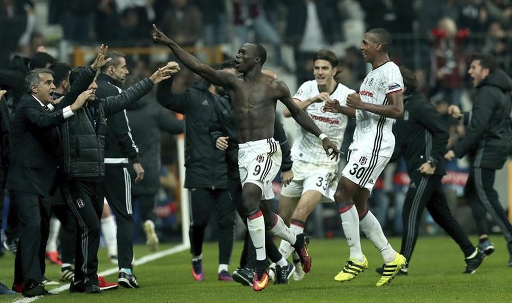 Officiel : Vincent Aboubakar retourne au Besiktas. efe