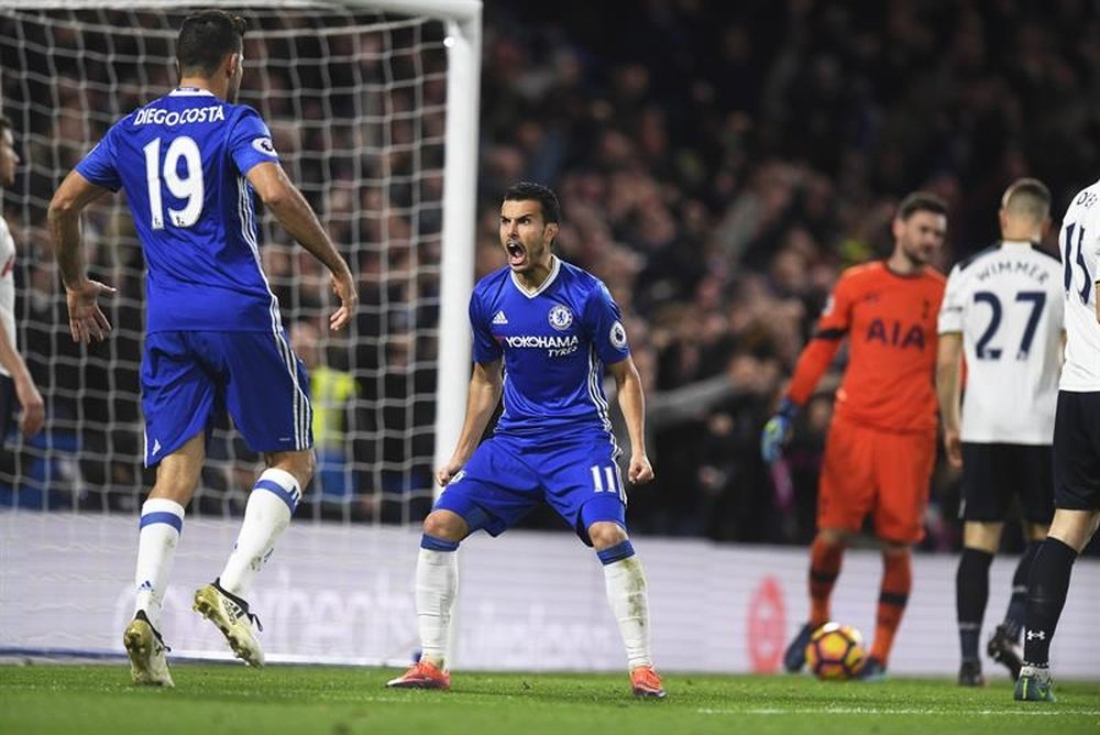 Pedro hizo el primer tanto 'blue' ante el Tottenham. AFP