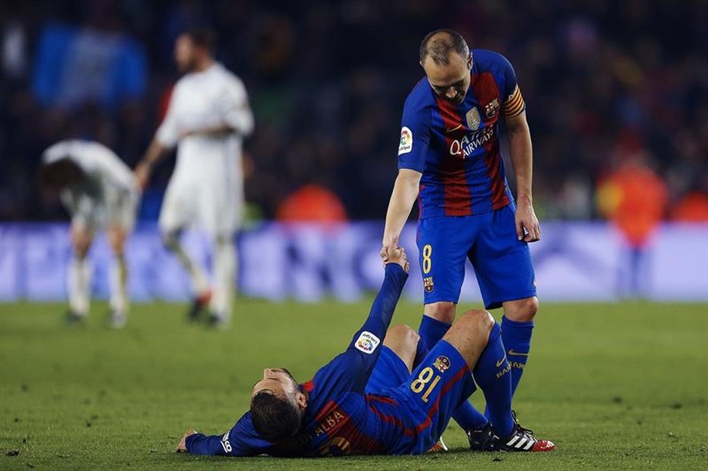 Al Barça no le ha ido muy mal sin Iniesta sobre el césped. EFE