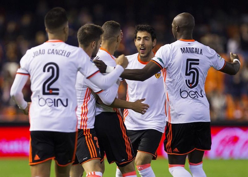 El Valencia quiere reforzar la delantera por la falta de gol del equipo. EFE