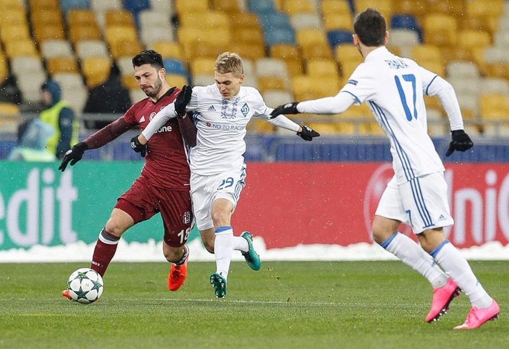 El Dinamo de Kiev ridiculizó a un Besiktas pésimo. EFE