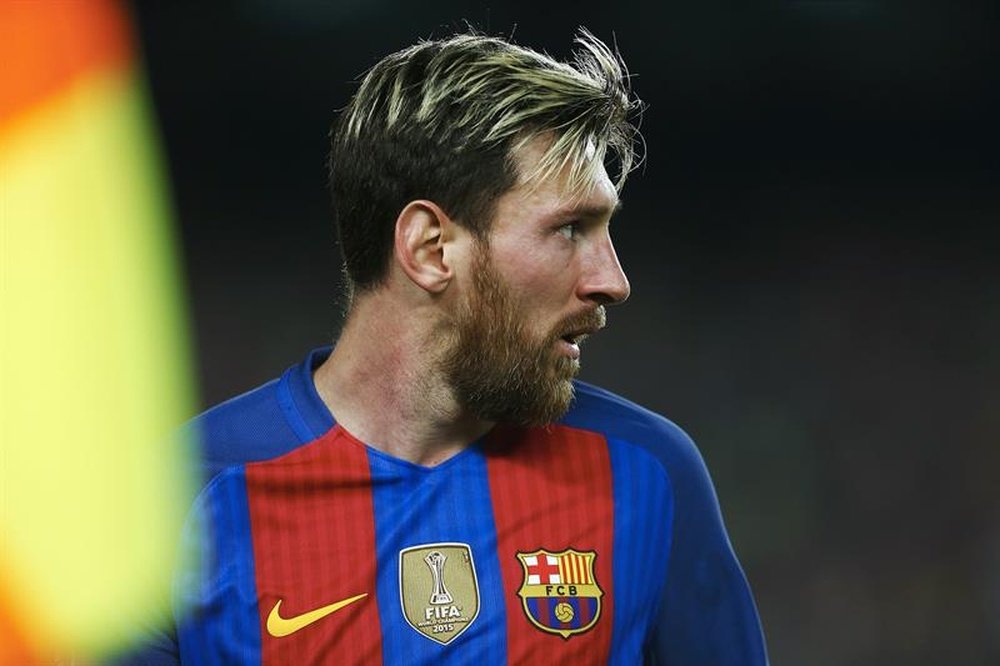 El delantero argentino Leo Messi del FC Barcelona durante el partido de la sexta jornada de Liga de Campeones en el estadio Camp Nou de Barcelona. EFE/Archivo