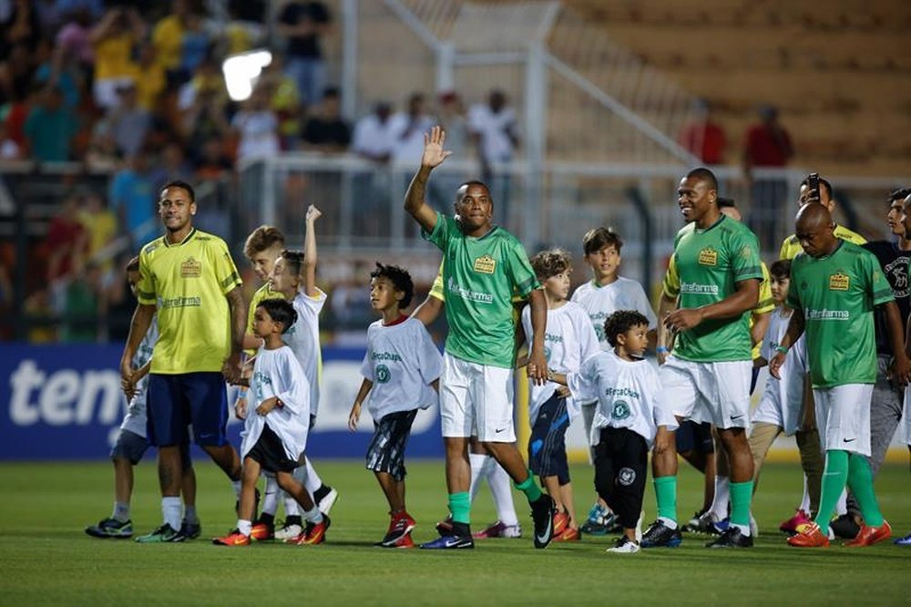 Neymar disputou um jogo beneficente no Brasil. EFE