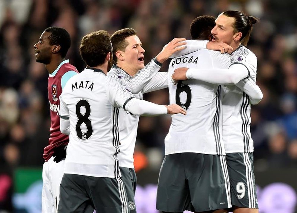 La joie des joueurs 'mancuniens' après le but de Zlatan Ibrahimovic contre West Ham. EFE