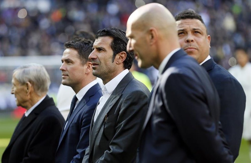 Ronaldo, au milieu d'autres légendes. EFE