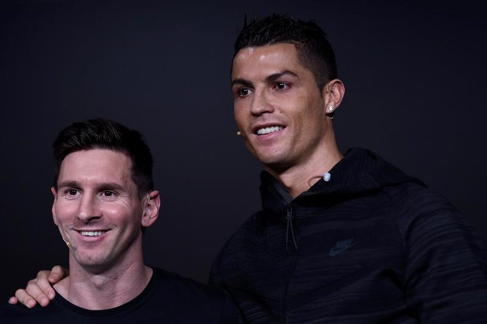 Cristiano e Messi, as super estrelas concorrerem ao FIFPro 2016. EFE/Arquivo